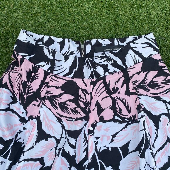 Amanda & Chelsea Women's Floral Skirt Size 4 - Picture 2 of 6